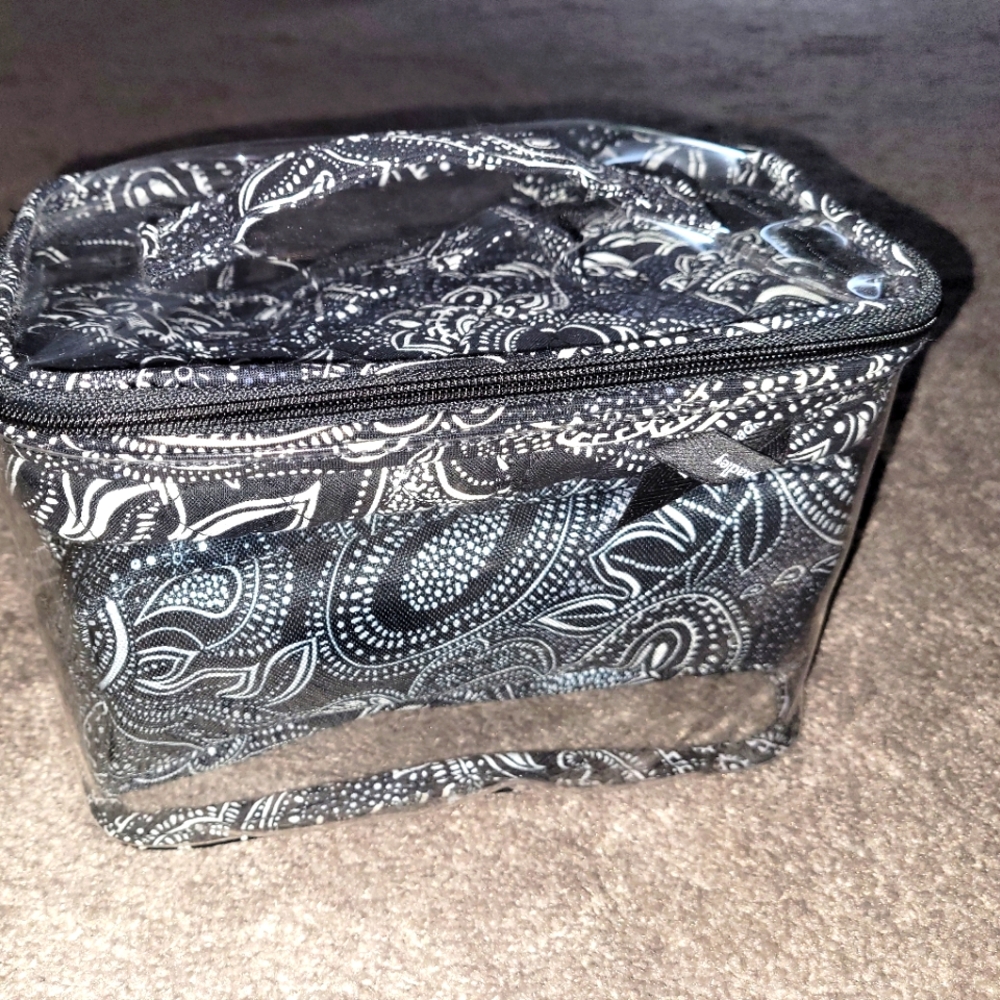 Vera Bradley - Travel Toiletry Set - Picture 3 of 10
